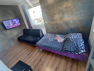 2110 Zwycięstwa 5N - Tanie Pokoje w Apartamencie - samodzielne zameldowanie - self check in - Poznań - 8