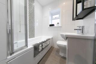 Stunning house near Blackpool attractions - 9