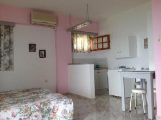 Travlos Studios - Póros - 5
