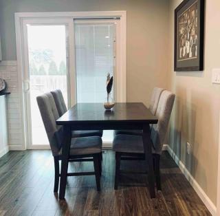 Beautiful, well-stocked home - sleeps 7! - Yakima - 1