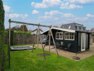 Quaint Summer Holiday Home in Egmond-Binnen - Egmond-Binnen - 7