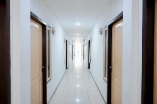 RedDoorz near Tugu Pers Jambi - 8