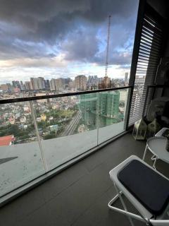 Ahlan 1BR Apartment Uptown BGC - 8