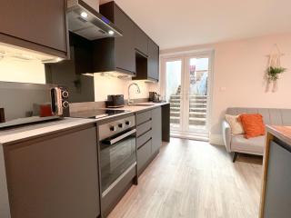 The Bohemian Basement - 9