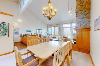 Rocky Mountain Living - 5