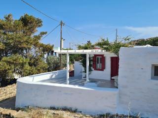 Syros - Cycladic Stone House - Ano Syros - 5