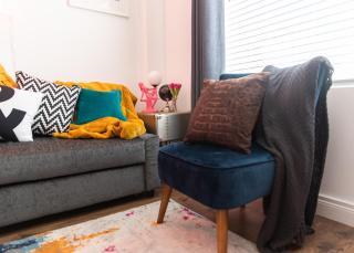 Entire family home , large rear garden, free parking, fast WI-FI - 9
