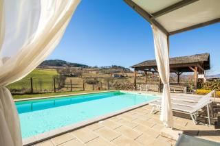 Beautiful villa with private lawn, pool and luxury SPA by VacaVilla - Poppi - 6