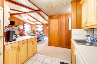 Pet-Friendly Home with Deck at Big Bass Lake! - Gouldsboro - 2