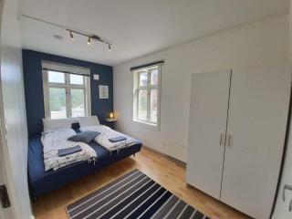 Nice & Cozy 4-Rooms Apartment in Centrum Stavanger - 2