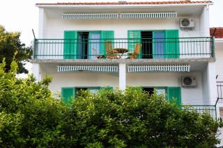 Apartments Mladenka - Trogir - 1
