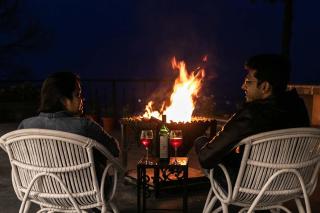 StayVista at Springfield with Bonfire - Kasauli - 4