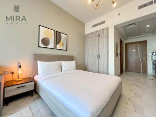 Mira Holiday Homes - Studio in Business Bay with Burj Khalifa view - 3