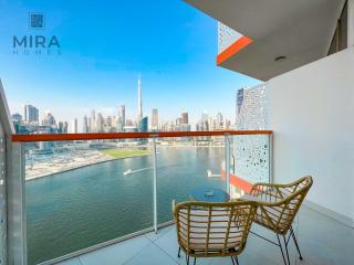Mira Holiday Homes - Studio in Business Bay with Burj Khalifa view - 0