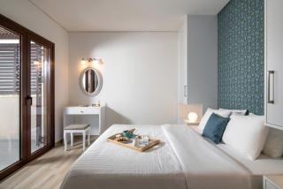 Brand new Villa Plyto - Amazing views - Heated pool - Epáno Váthia - 8