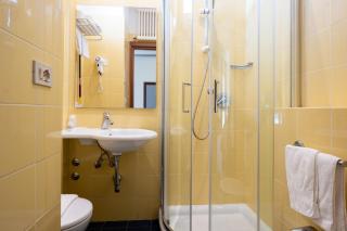 Hotel City - 1