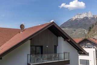 Duingt-Entre Lac et Taillefer 2 pas piste cyclable et lac par LLA Selections by Location lac Annecy - Duingt - 4