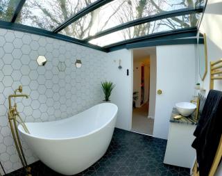 Romance - Stargazing - Hot tub & sauna! - 4