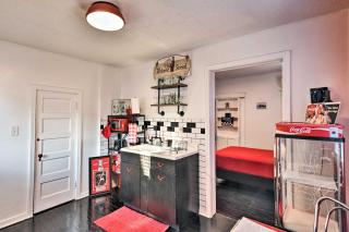 Retro-Style Studio in Historic Downtown Home! - 5