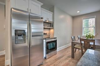 Chic Atlanta Home Less Than 4 Mi to Mercedes-Benz Stadium! - Atlanta - 4