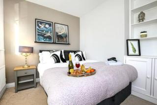 Berrywood House - Close to Northampton Town Centre - Free Parking, Fast Wifi, SmartTV with Netflix by Yoko Property - Northampton - 2