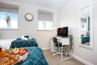 Berrywood House - Close to Northampton Town Centre - Free Parking, Fast Wifi, SmartTV with Netflix by Yoko Property - Northampton - 5
