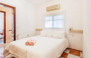 Lovely Home In Chiclana De La Fronter - 6