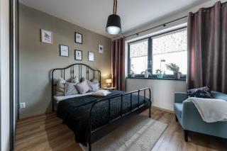 New Spacious Apartment with City View - Košice - 8