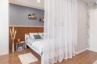 Romantic studio apartment - private entrance! - Pärnu - 4