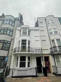 Guest And The City - Brighton & Hove - 1