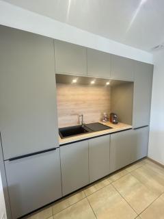 Villa avec piscine entièrement rénovée à 5min de la plage de pinia - 2