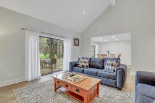 New Listing! BRAND NEW RENOVATED Golf Course View Steps from Harbourtown Sea Pines - Hilton Head Island - 6