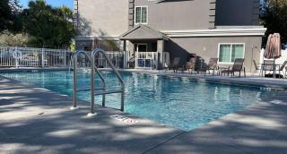 SureStay Plus Hotel by Best Western Vero Beach - Vero Beach - 4