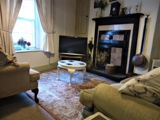 Ty Hen - Quirky Grade II Listed Cottage - Blaenau Ffestiniog - 4