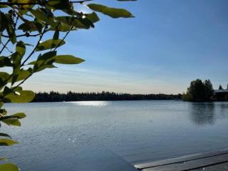 Alaska Lake + Lodge at Longmere - 4