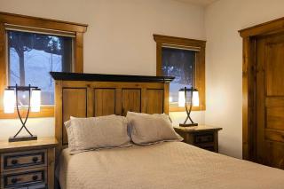 Ski Chalet - 4