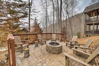 Mtn-View Cabin Deck, Grill and Fire Pit in Franklin - Franklin - 9