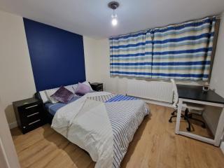 Rooms Shared Kitchen FREE Parking - Slough - 3