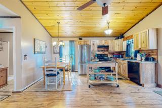 No Worries Cabin - 4