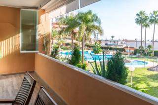 Beachside Paradise: Stylish 3BR apt near the beach - La Cala de Mijas - 9