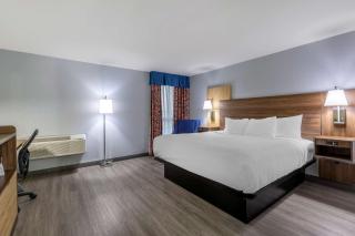 Best Western Plus St. Louis West-Westport - Maryland Heights - 1