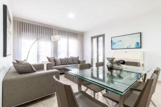 Luxury 3 bedroom apt, Harav Kook7 - 2