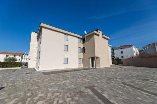 Apartments with a parking space Vantacici, Krk - 20665 - Malinska - 4