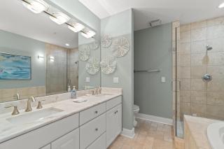 South Harbour Penthouse 2 - 9