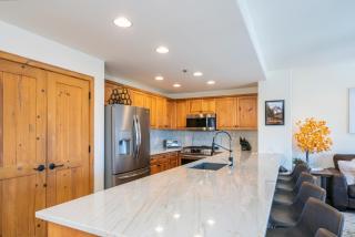 Bear Creek Lodge 309AB by Alpine Lodging Telluride - 9