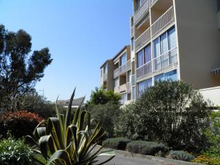 Studio cabine à Sète avec terrasse, parking et proche plage - FR-1-338-375 - 2