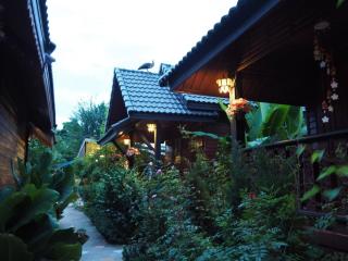 ลำปาง บูทีครีสอร์ท Lampang Bouteak Resort - Lampang - 0
