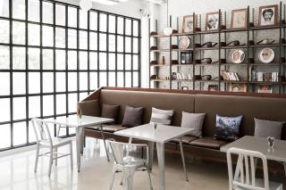 Beat Hotel Bangkok - 2