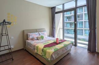 Deluxe 2-bedroom & 2 bathroom corner oasis at Riverson SOHO opposite Imago Shopping Mall - 1