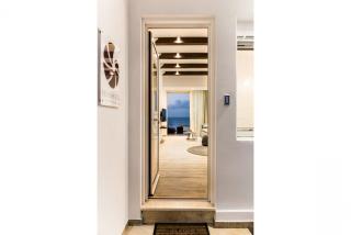 Seashell an Elegant Seafront Villa by Nirousuites - Kokkini Khanion - 1